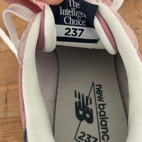 New Balance Women's 237 Pink and White Sneakers 7 - Picture 8 of 9